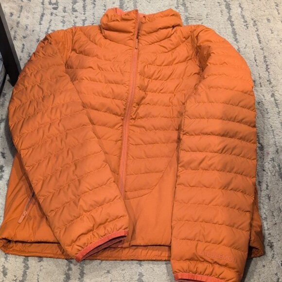 NWT Lululemon Lightweight Relaxed-Fit Down Jacket Canyon Orange - Picture 11 of 12